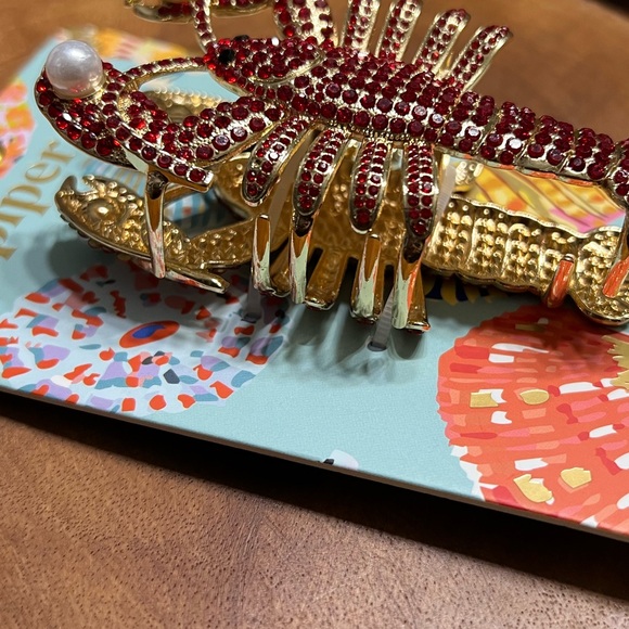 🦞 NEW Piper•K Lobster Hair Clip 🦞 - Picture 2 of 2